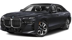 2025 BMW 7 Series 740i