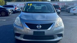 2013 Nissan Versa 1.6 SV