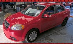 2011 Chevrolet Aveo LS 4-Door