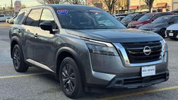 2023 Nissan Pathfinder S