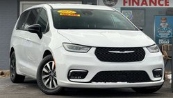 2024 Chrysler Pacifica Hybrid S Appearance