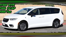 2024 Chrysler Pacifica Hybrid Select