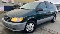2002 Toyota Sienna LE
