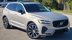 2025 Volvo XC60 B5 Plus Dark Theme