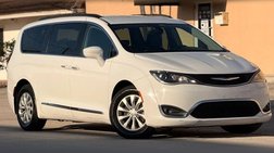 2017 Chrysler Pacifica Touring L FWD