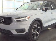 2022 Volvo XC40 T5 R-Design
