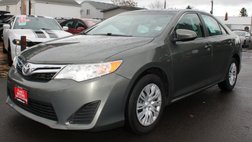 2012 Toyota Camry 2014.5 4dr Sdn I4 Auto SE (Natl)