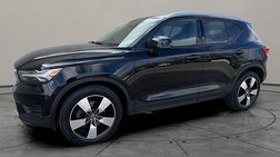 2020 Volvo XC40 T4 Momentum