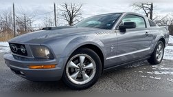 2007 Ford Mustang V6 Deluxe