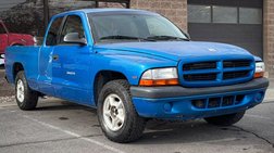 1999 Dodge Dakota Base