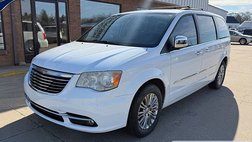 2015 Chrysler Town and Country Touring-L