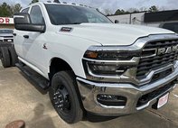 2026 Ram Ram Pickup 3500 Tradesman