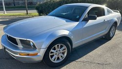 2007 Ford Mustang V6 Deluxe