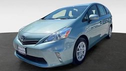 2014 Toyota Prius v Three