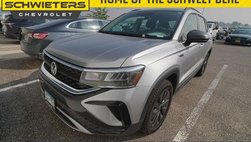 2022 Volkswagen Taos S 4Motion