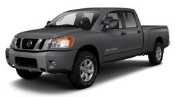 2011 Nissan Titan SV