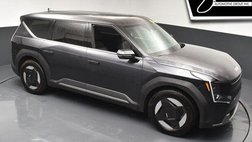 2026 Kia EV9 Light Long Range