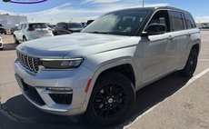 2022 Jeep Grand Cherokee Summit