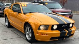 2007 Ford Mustang GT Deluxe