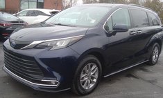 2024 Toyota Sienna XLE