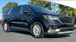 2023 Kia Carnival LX