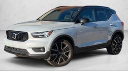 2022 Volvo XC40 T4 R-Design