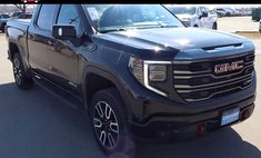 2023 GMC Sierra 1500 AT4