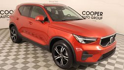 2023 Volvo XC40 B5 Core