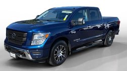 2021 Nissan Titan SV