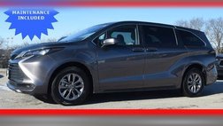 2024 Toyota Sienna LE 8-Passenger