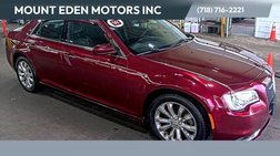 2017 Chrysler 300 Limited