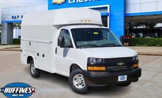 2025 Chevrolet Express 3500