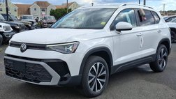 2025 Volkswagen Taos SE 4Motion