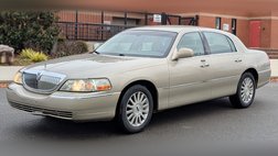 2004 Lincoln Town Car Signature