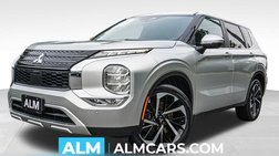 2023 Mitsubishi Outlander SE