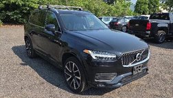 2020 Volvo XC90 T6 Momentum 6-Passenger