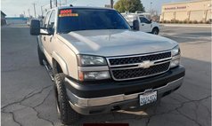 2005 Chevrolet Silverado 2500HD LS
