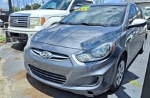 2013 Hyundai Accent GS