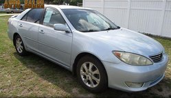 2005 Toyota Camry LE
