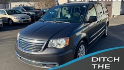 2016 Chrysler Town and Country Touring