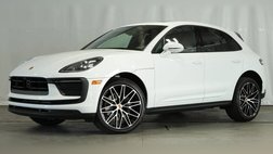 2025 Porsche Macan T