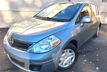 2010 Nissan Versa 1.8 S