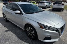 2022 Nissan Altima 2.5 SV