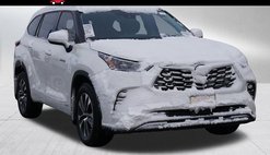 2020 Toyota Highlander Hybrid XLE