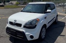 2013 Kia Soul Base
