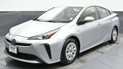 2022 Toyota Prius LE