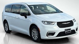 2024 Chrysler Pacifica Touring