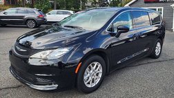 2024 Chrysler Voyager LX