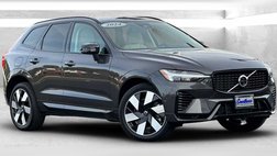 2024 Volvo XC60 Recharge T8 Plus Dark Theme