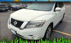 2016 Nissan Pathfinder S